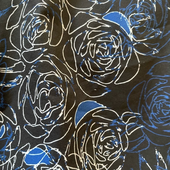 CB DryTec Moisture Wicking Golf Skirt - Picture 3 of 7